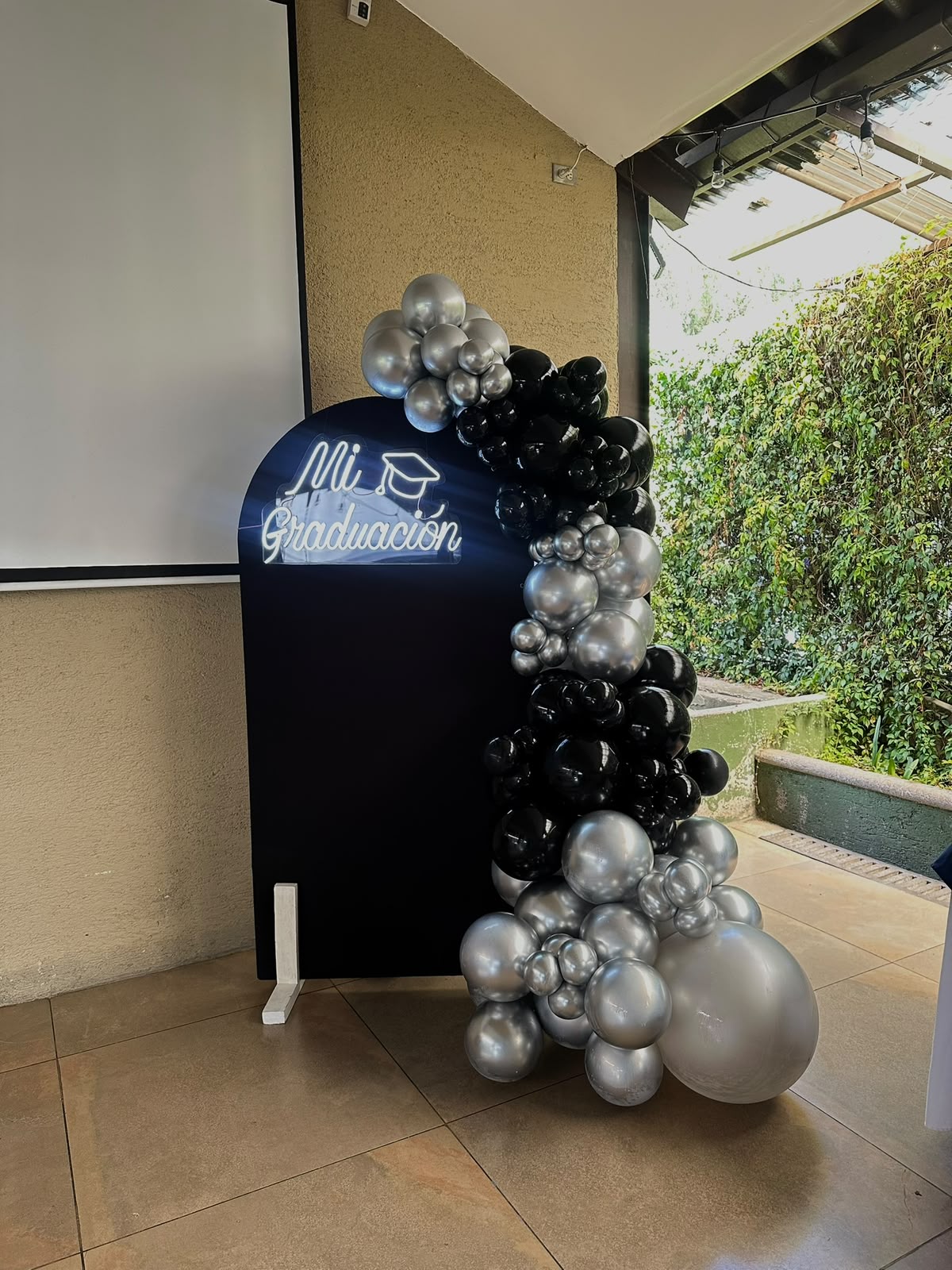 Decoración de graduación negro y plata